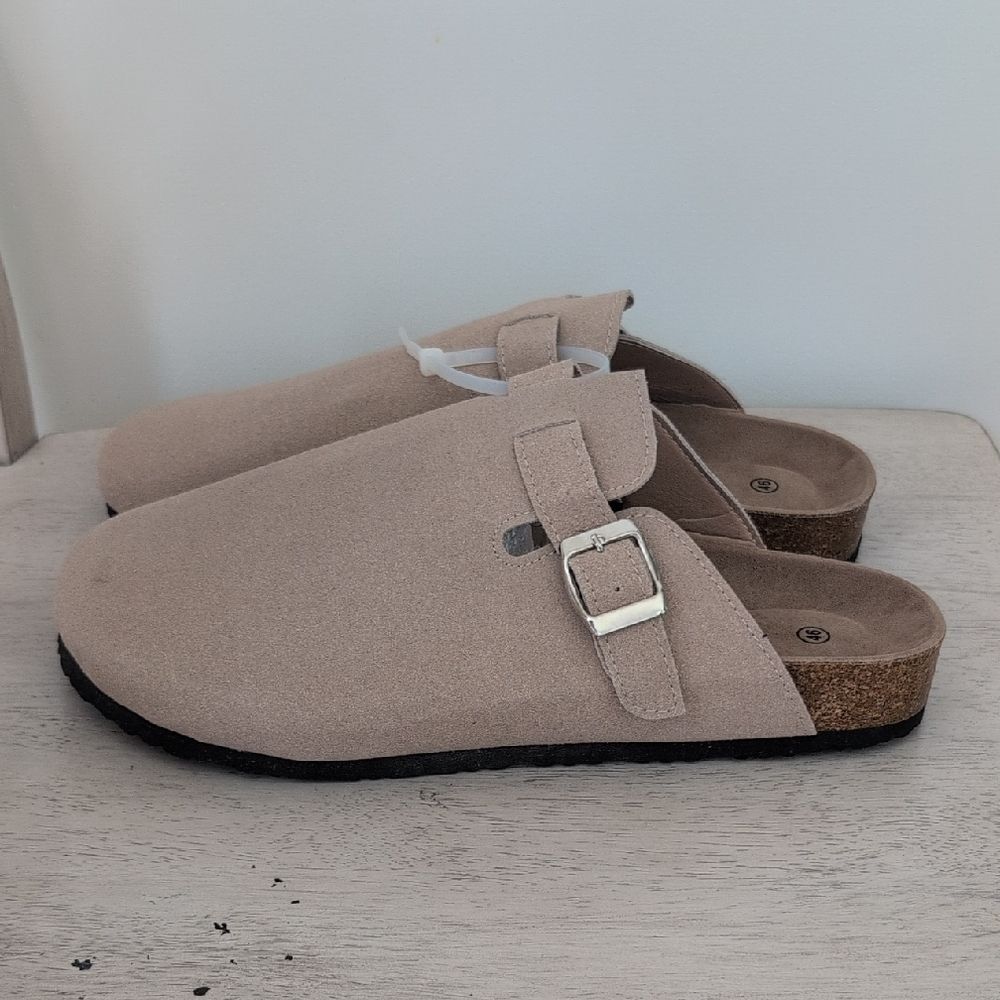 CLOGS Beige Slip-On Clogs with Buckle NEW NEW NEW Size 12